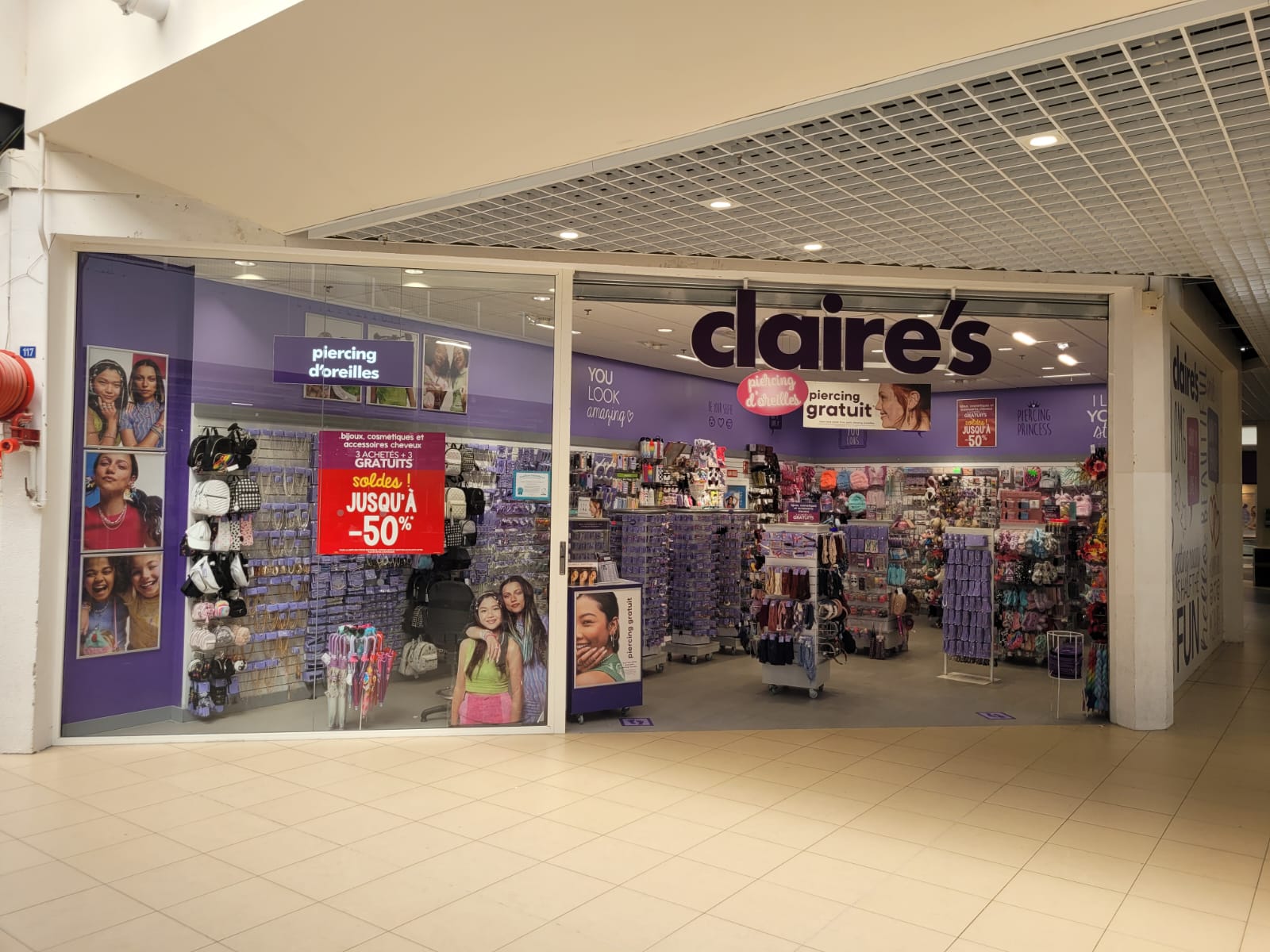 Claire's