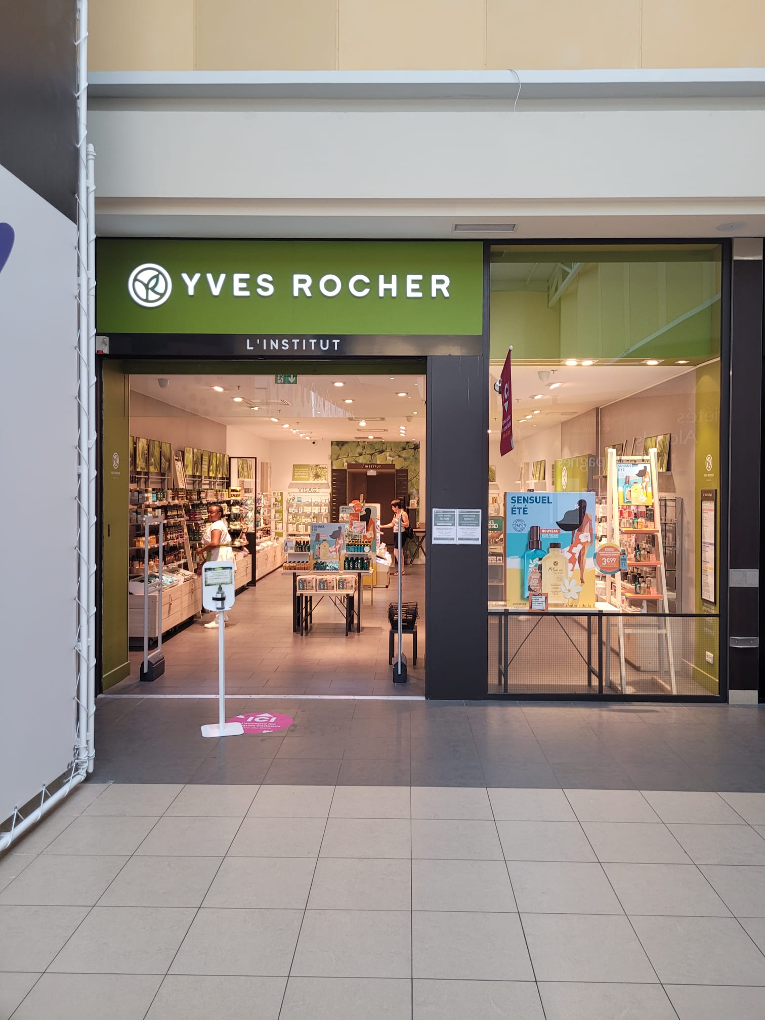 Yves Rocher